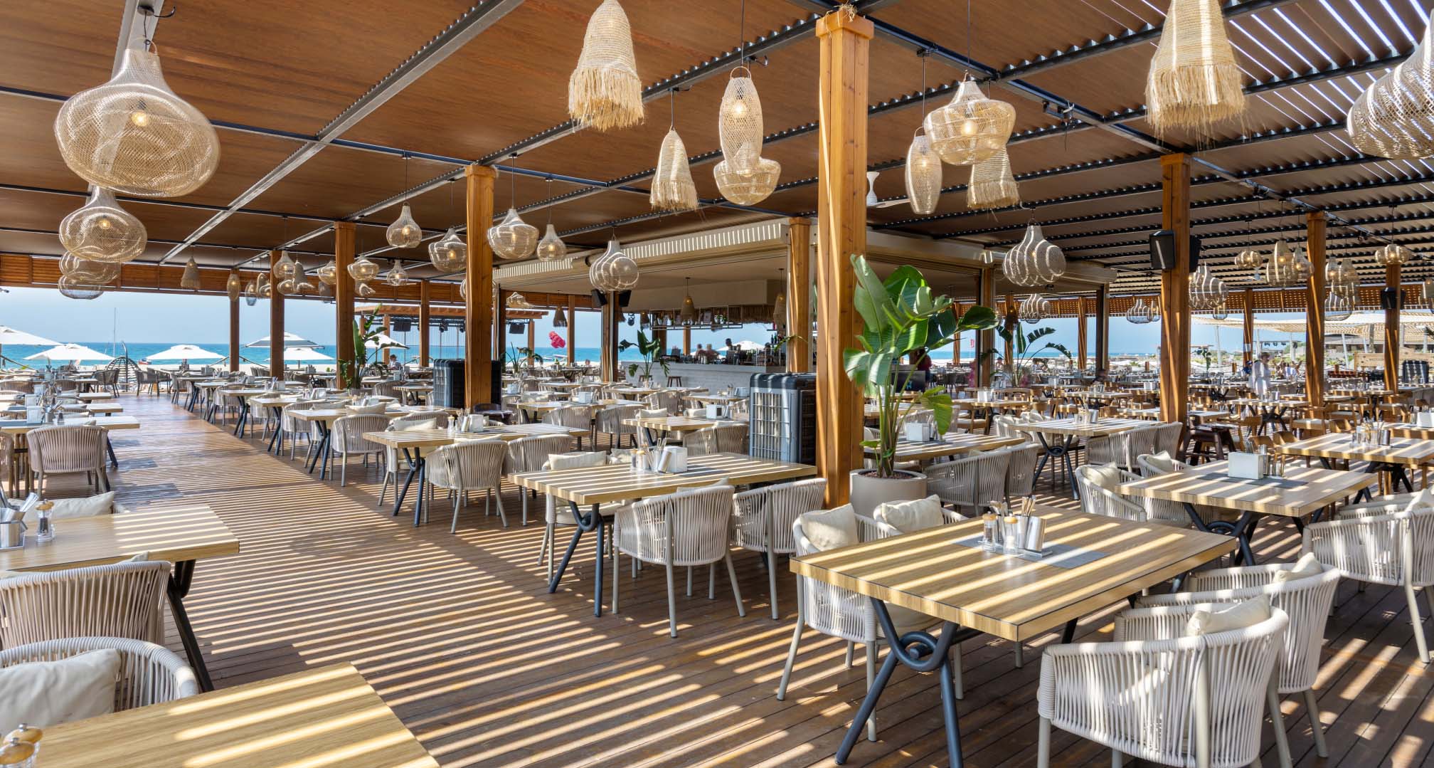 Jacaranda Hotel Gastronomi Beach Snack Galeri D