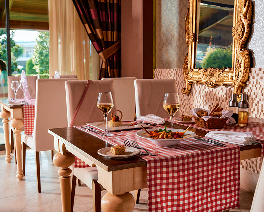 Trattoria Ala Carte List Card D