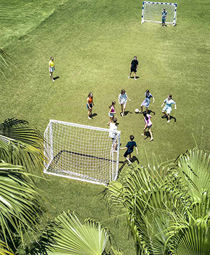 Clockwork.Umbraco.Client.Models.PublishedModels.RightSliderWithImageItem.Futbol Etkinlik Small