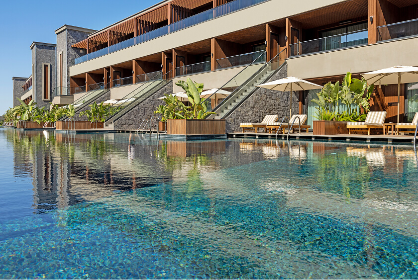 Jacaranda Luxury Konaklama Swim Up Junior Suite List Kart 2