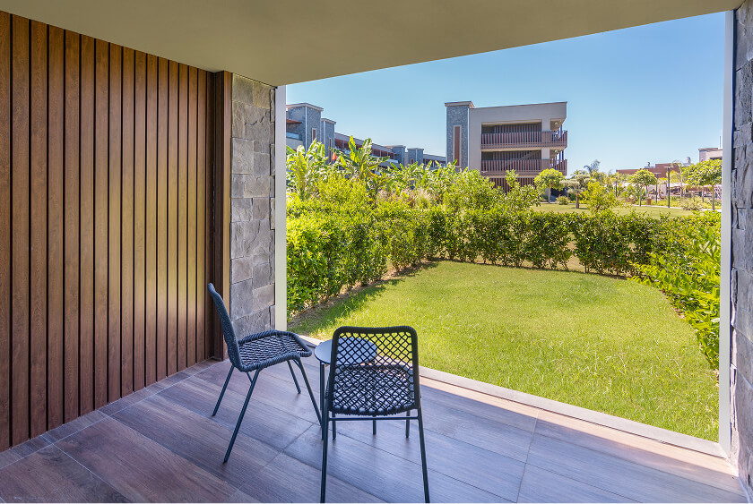 Jacaranda Luxury Konaklama Bahçeli Aile Odası List Kart