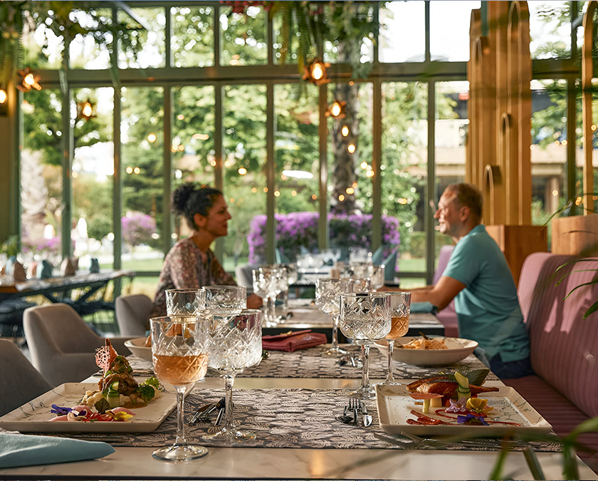 Jacaranda Lounge Restaurant List D