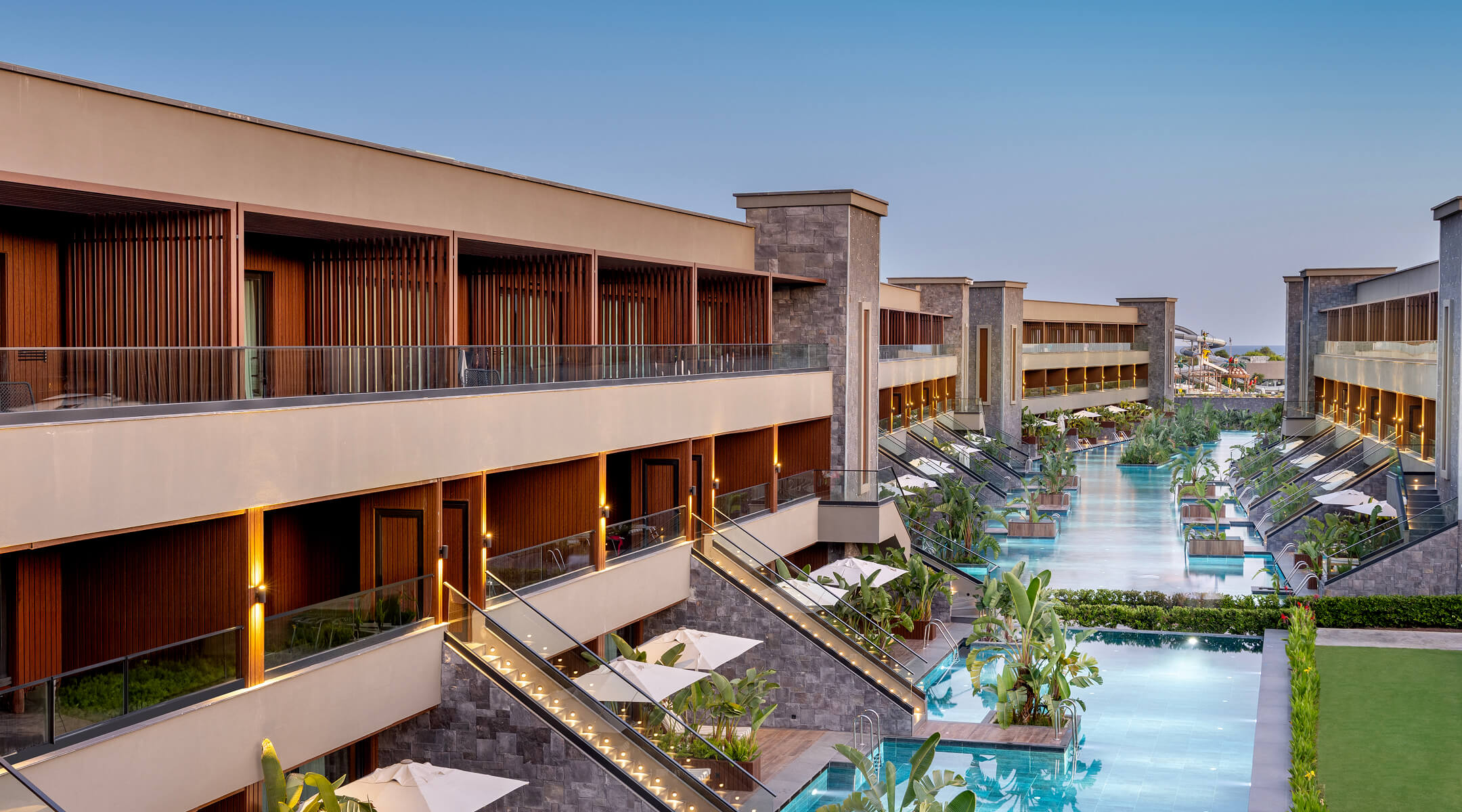 Jacaranda Luxury Konaklama Banner