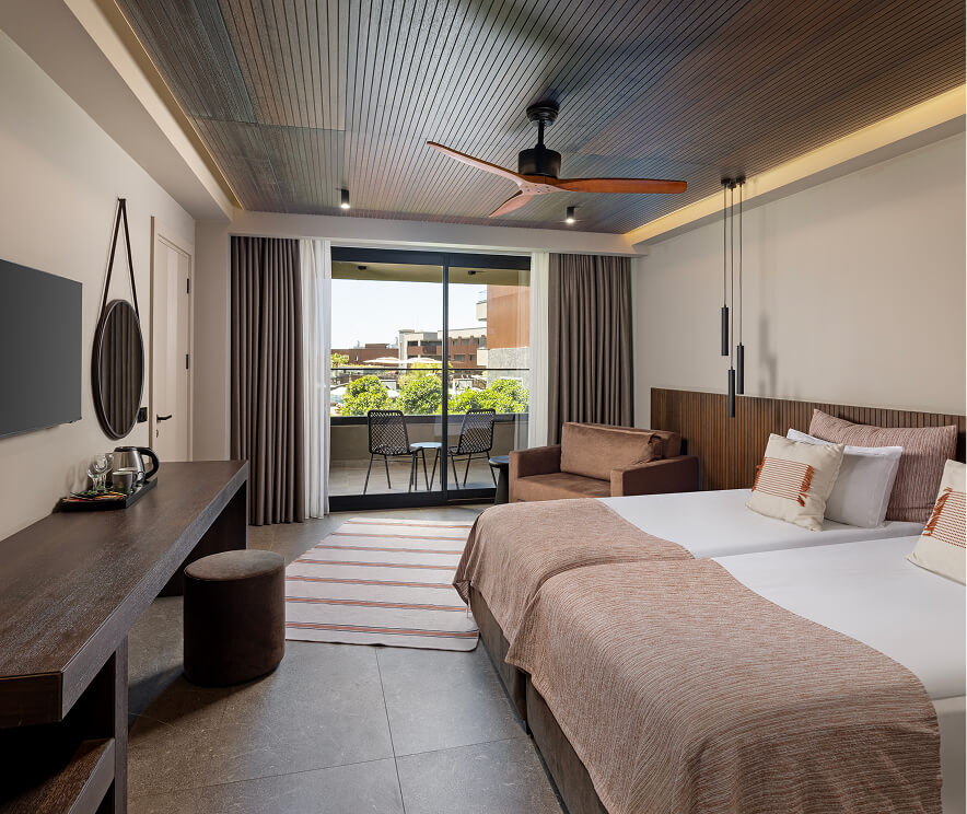 Jacaranda Luxury Konaklama Standart Havuz Manzaralı D Kart