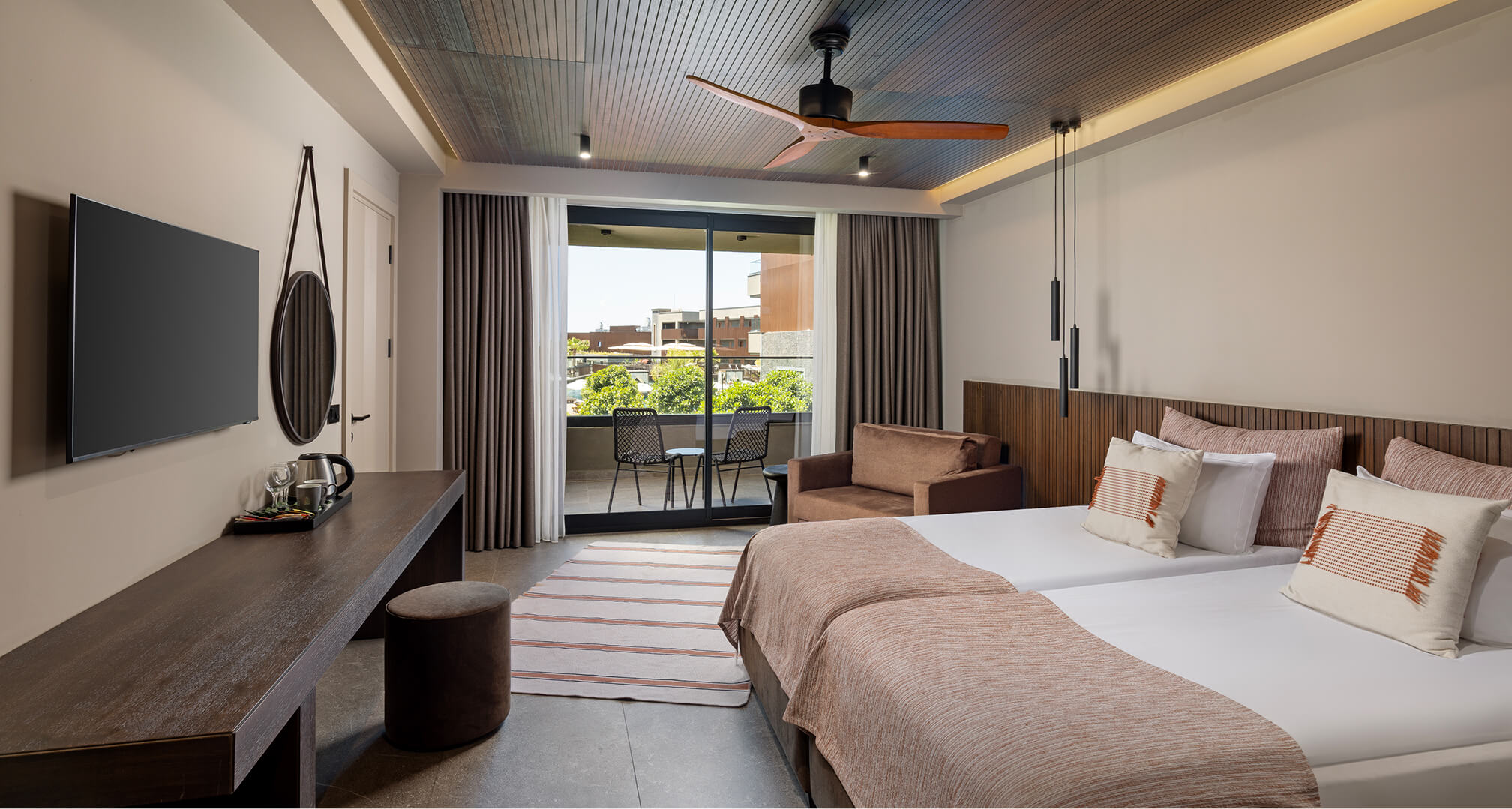 Jacaranda Luxury Konaklama Standart Bahce Manzaralı Aile Odası Galeri 1