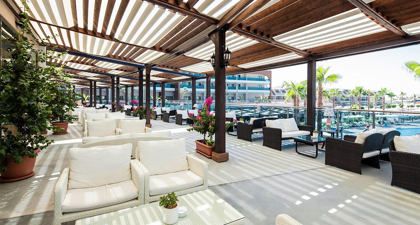 Jacaranda Hotels Lobby Bar Galeri5