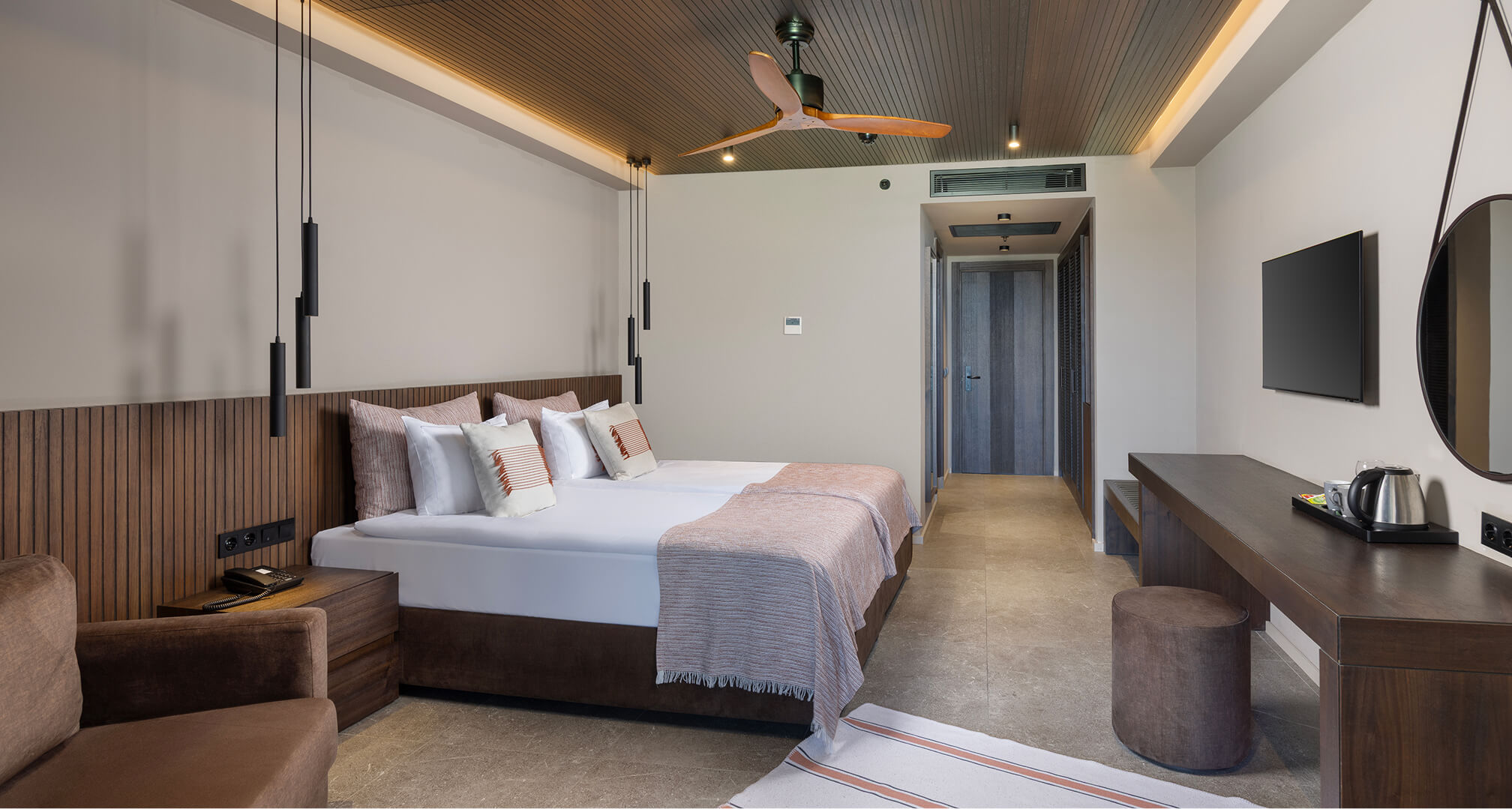 Jacaranda Luxury Konaklama Standart Bahce Manzaralı Aile Odası Galeri 2