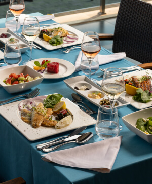 Jacaranda Hotel A La Carte Fish Grill Card Small D