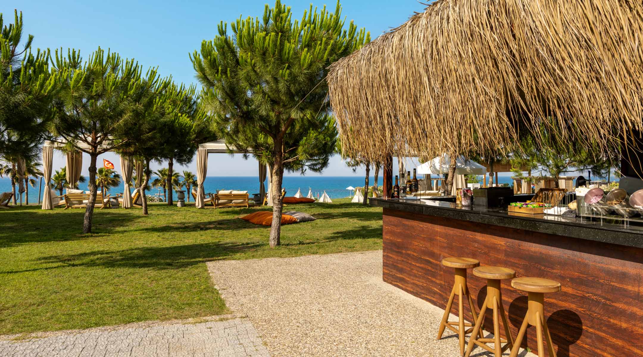 Jacaranda Hotel Gastronami Barlar Sunset Bar Header D